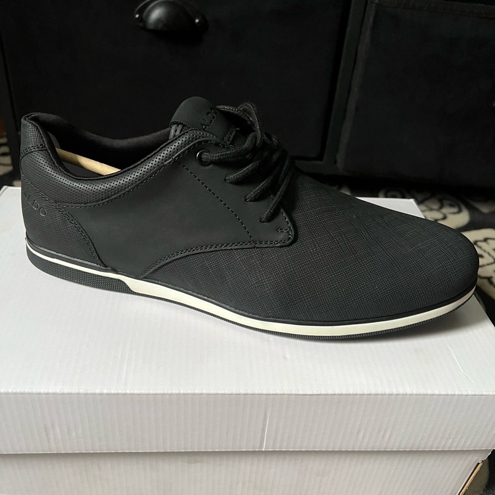 Aldo Men's Black business casual shoes NIB